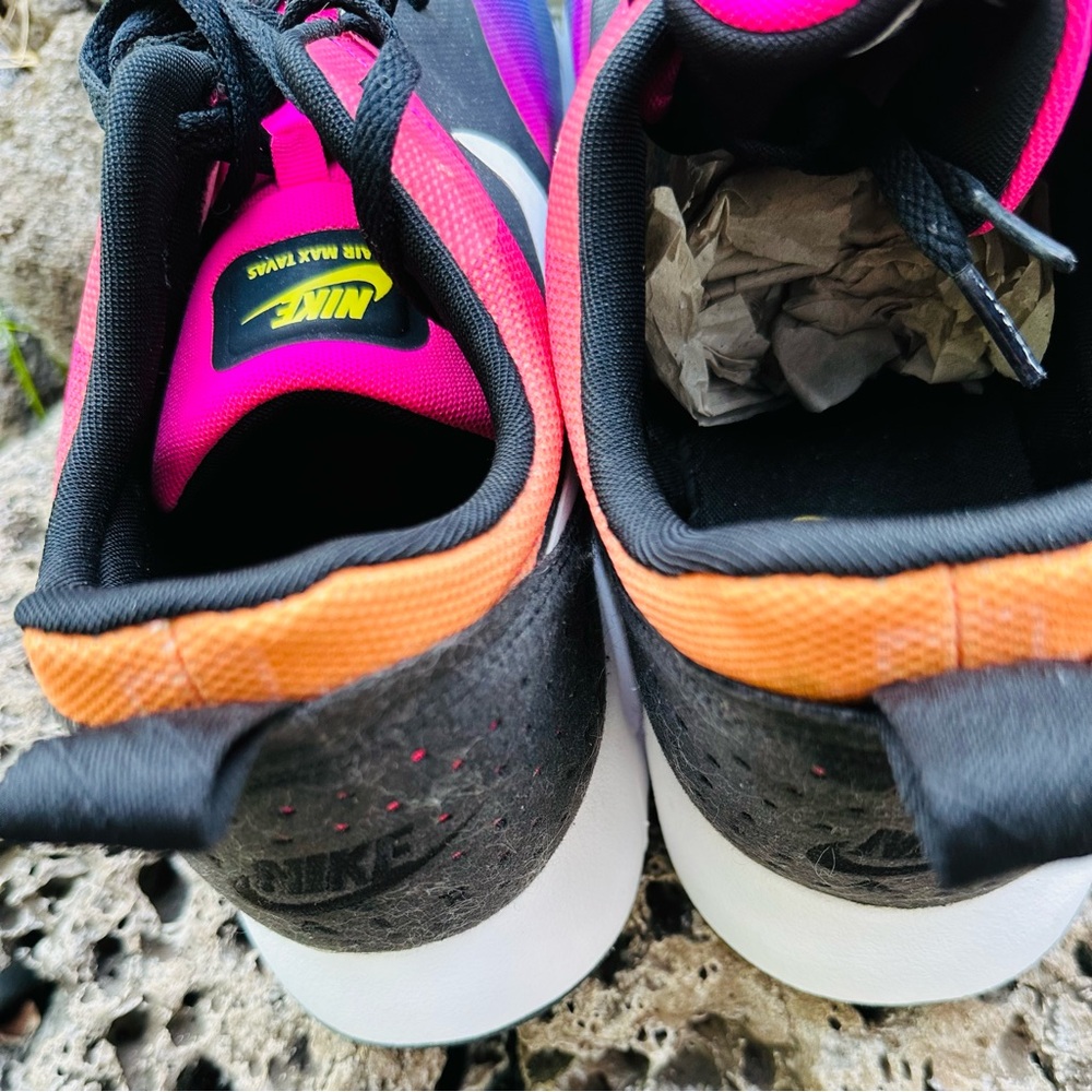 NIKE AIR MAX TAVAS SD Sunset Size 15 724765-005 Trainer Shoe NWOT - Picture 3 of 8